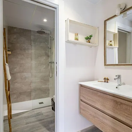 Granaxperience La Maleta Granada